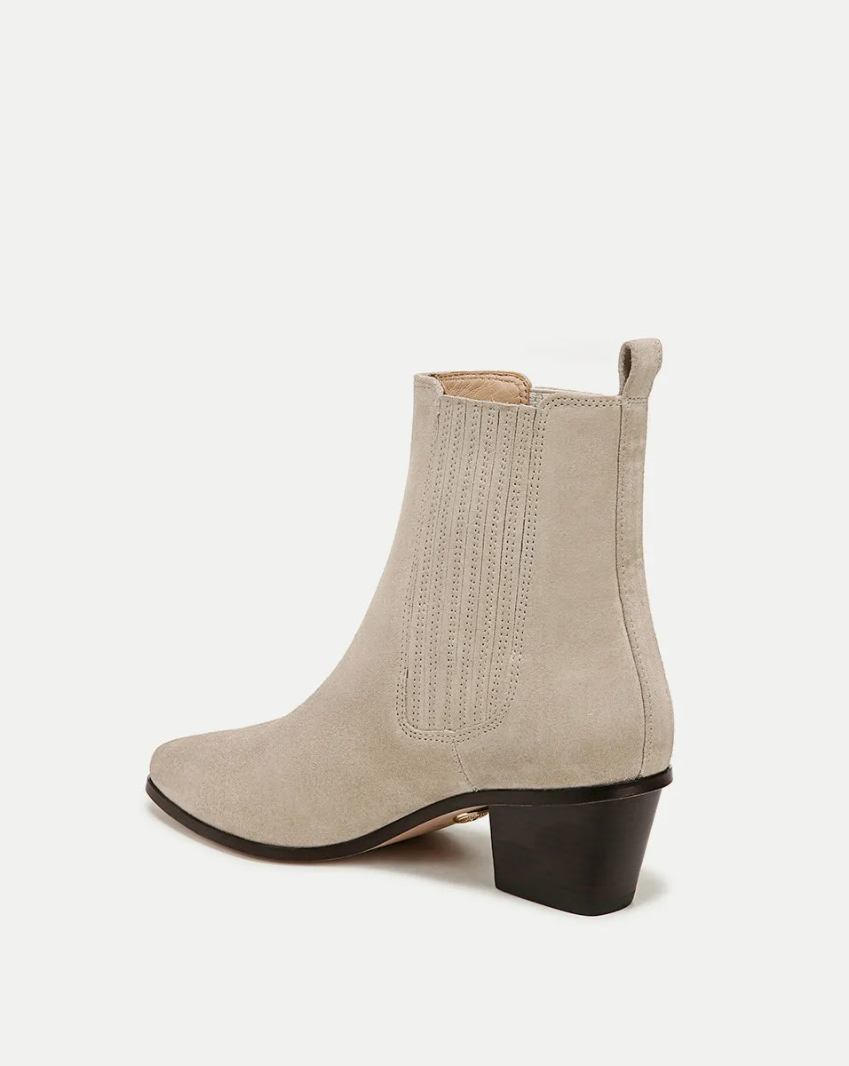 Certainly! Heres an optimized title with descriptive modifiers for the product:

Stylish Alina Womens Suede Ankle Bootie