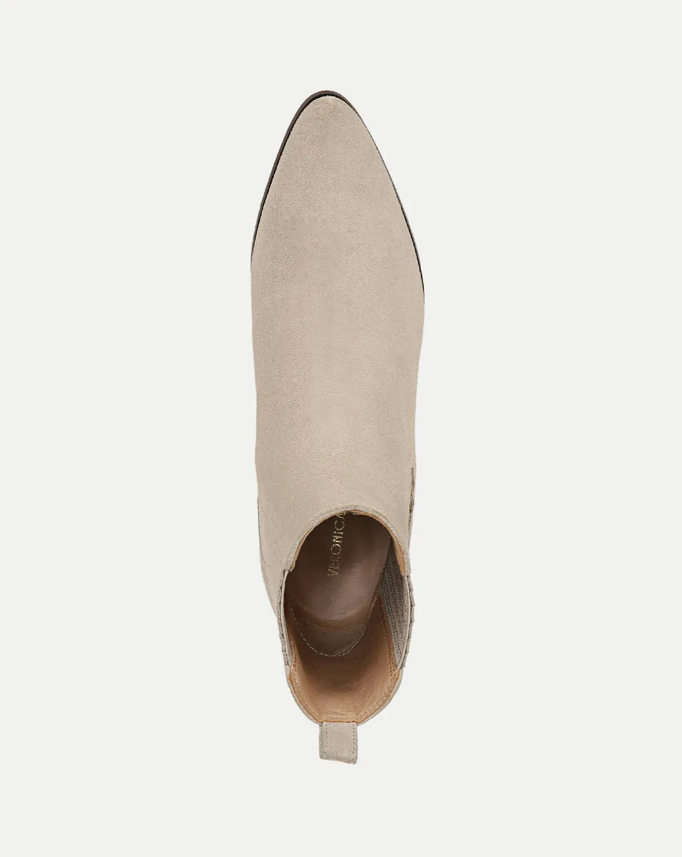 Certainly! Heres an optimized title with descriptive modifiers for the product:

Stylish Alina Womens Suede Ankle Bootie